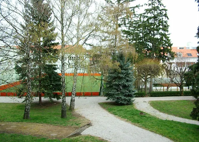 Отель Aquamarin 3*